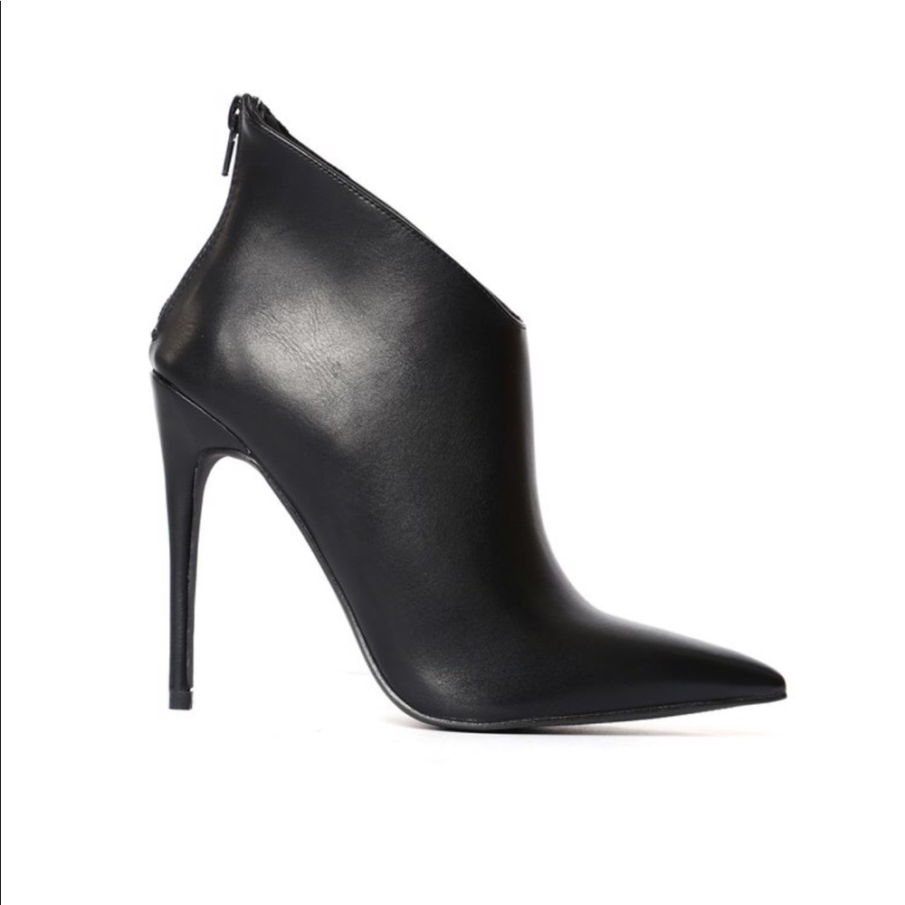 NIB! Black booties